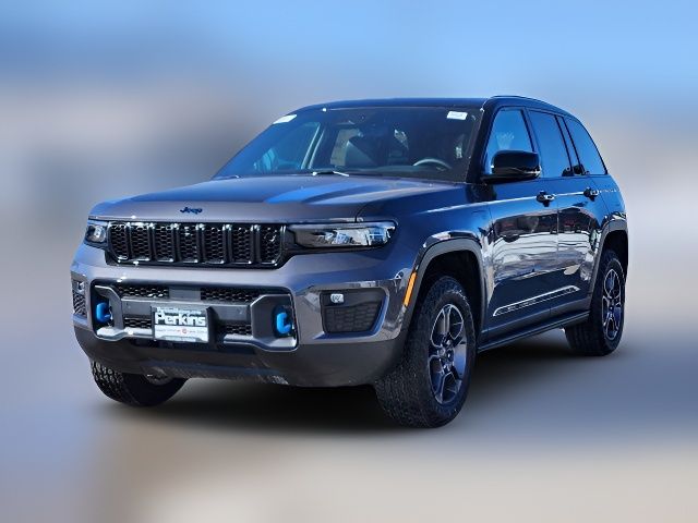 2025 Jeep Grand Cherokee 4xe Trailhawk