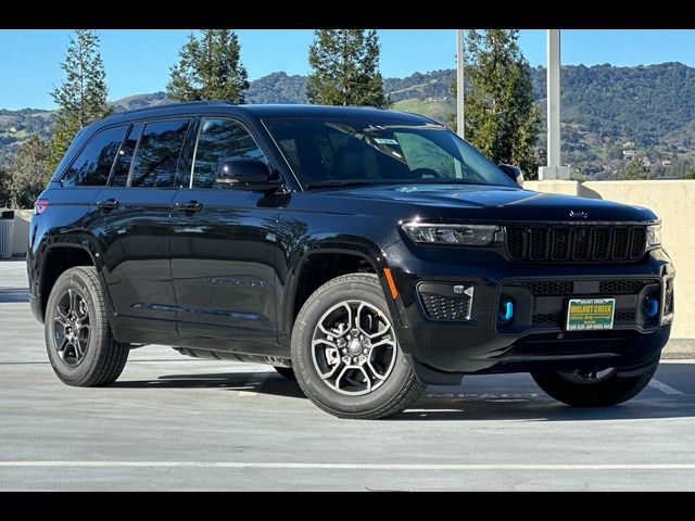 2025 Jeep Grand Cherokee 4xe Anniversary Edition