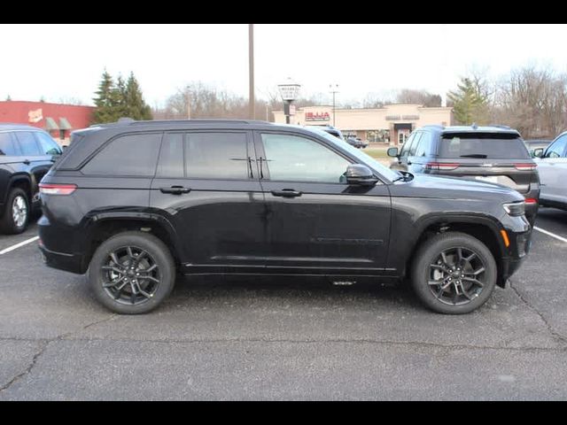 2025 Jeep Grand Cherokee 4xe Anniversary Edition