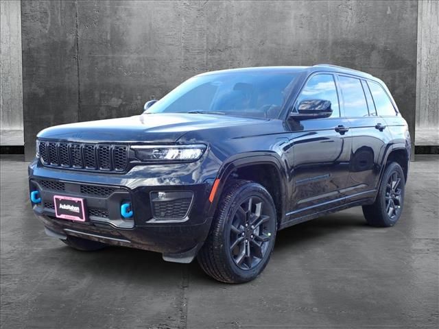 2025 Jeep Grand Cherokee 4xe Anniversary Edition