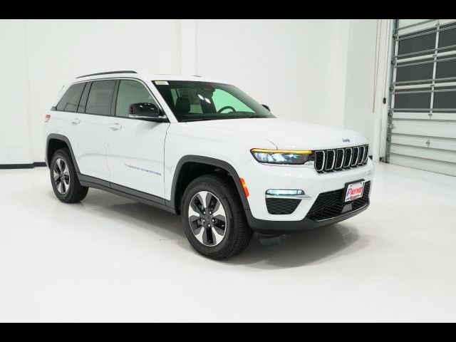 2025 Jeep Grand Cherokee 4xe Base