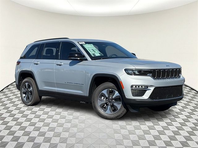 2025 Jeep Grand Cherokee 4xe Base