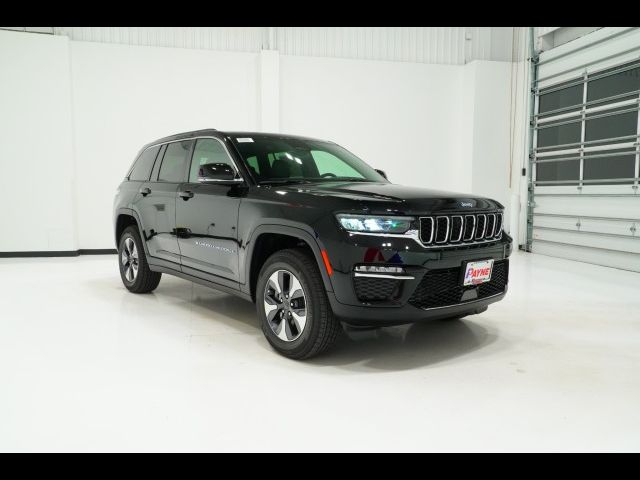 2025 Jeep Grand Cherokee 4xe Base