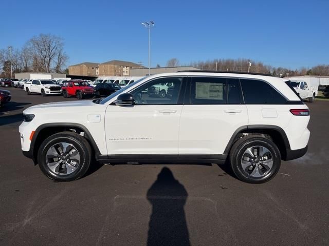 2025 Jeep Grand Cherokee 4xe Base