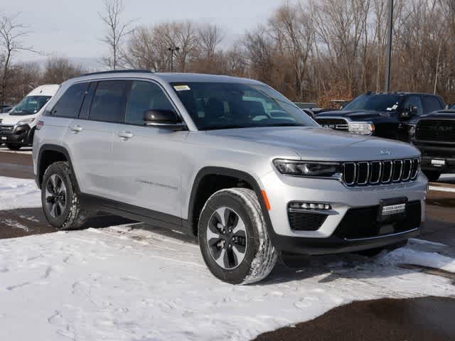 2025 Jeep Grand Cherokee 4xe Base