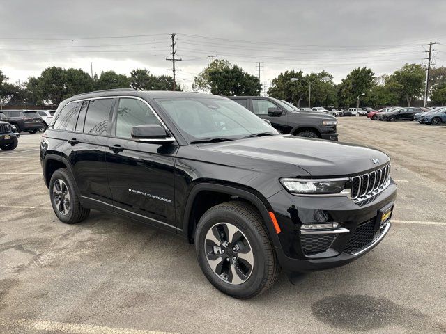 2025 Jeep Grand Cherokee 4xe Base