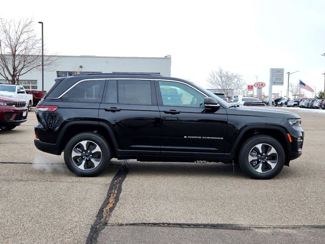 2025 Jeep Grand Cherokee 4xe Base