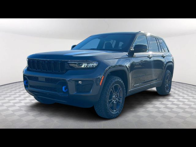 2025 Jeep Grand Cherokee 4xe Trailhawk