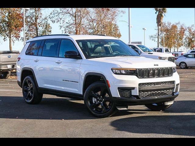 2025 Jeep Grand Cherokee L Altitude