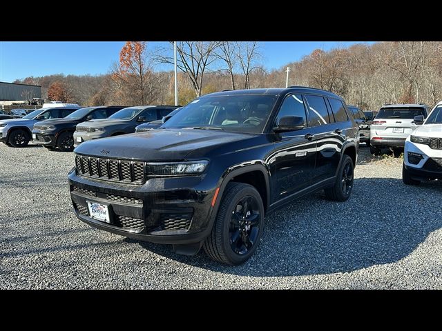 2025 Jeep Grand Cherokee L Altitude X