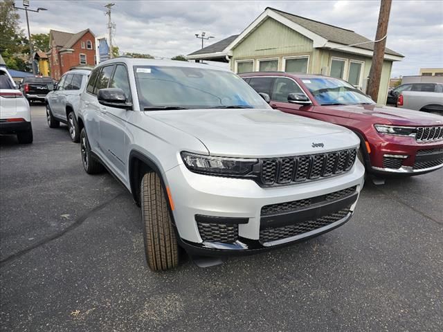 2025 Jeep Grand Cherokee L Altitude X