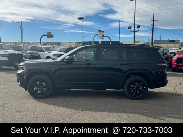 2025 Jeep Grand Cherokee L Laredo