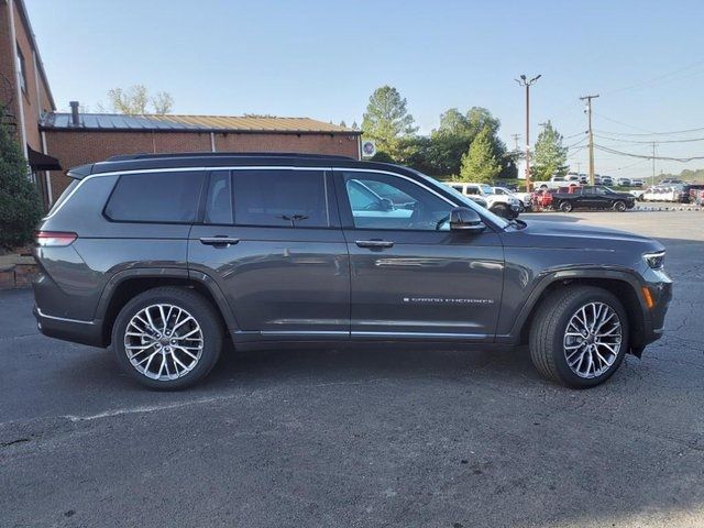 2025 Jeep Grand Cherokee L Summit Reserve