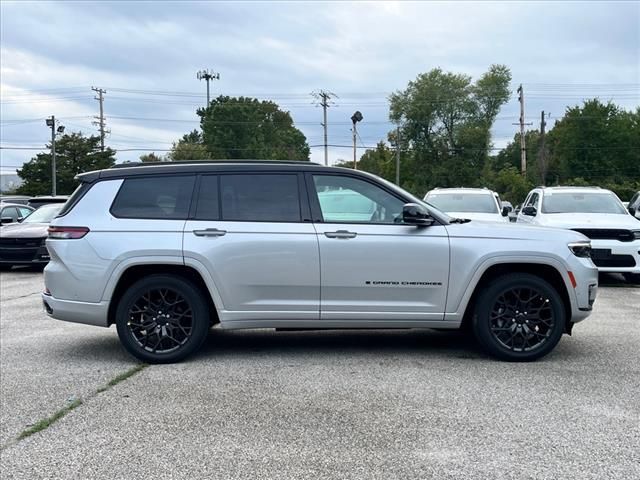 2025 Jeep Grand Cherokee L Summit Reserve