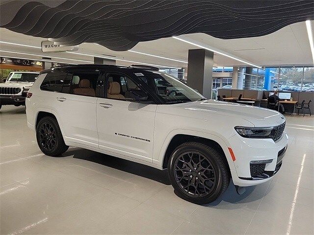 2025 Jeep Grand Cherokee L Summit Reserve