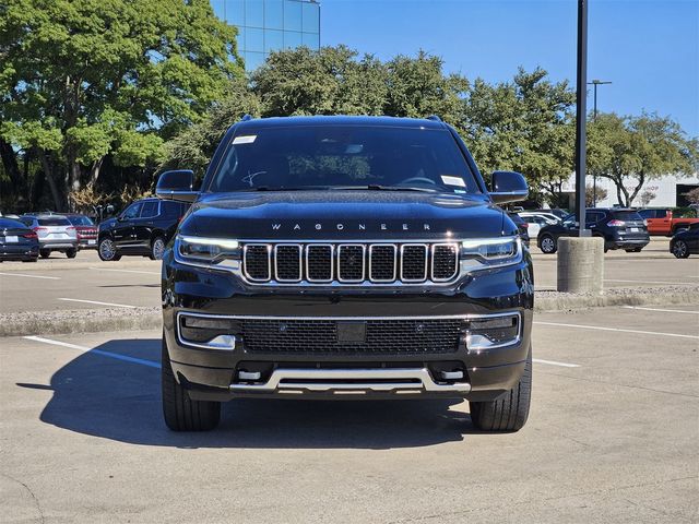 2025 Jeep Wagoneer Base