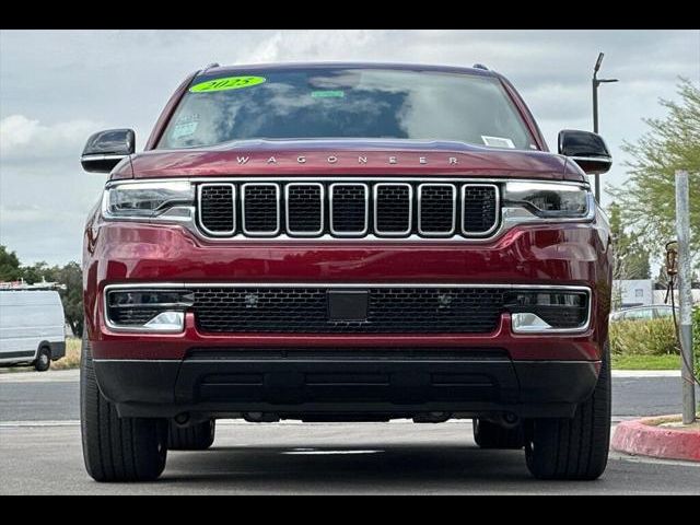 2025 Jeep Wagoneer Base