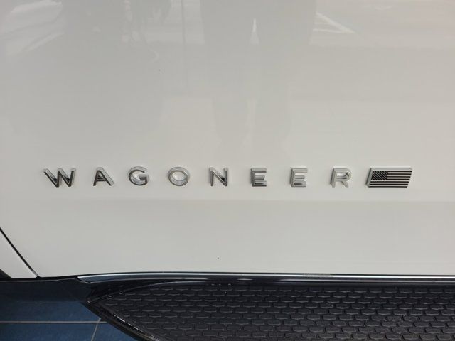 2025 Jeep Wagoneer Base