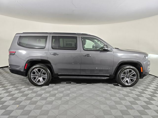 2025 Jeep Wagoneer Base