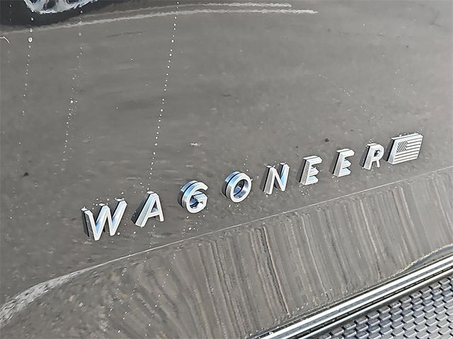 2025 Jeep Wagoneer Base