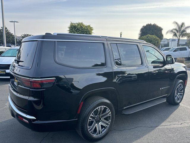 2025 Jeep Wagoneer Base