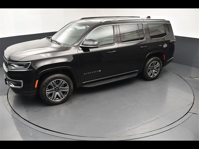2025 Jeep Wagoneer Base