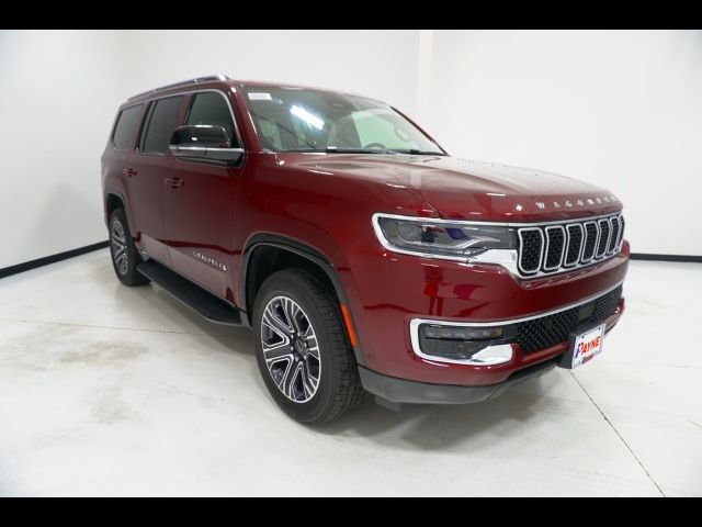 2025 Jeep Wagoneer Base