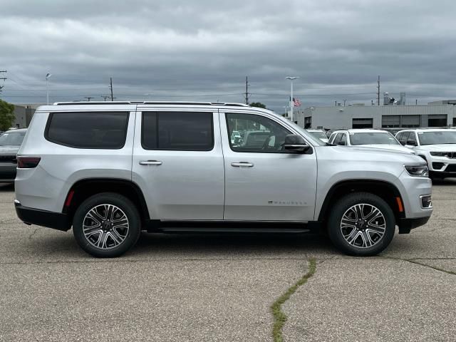 2025 Jeep Wagoneer Base