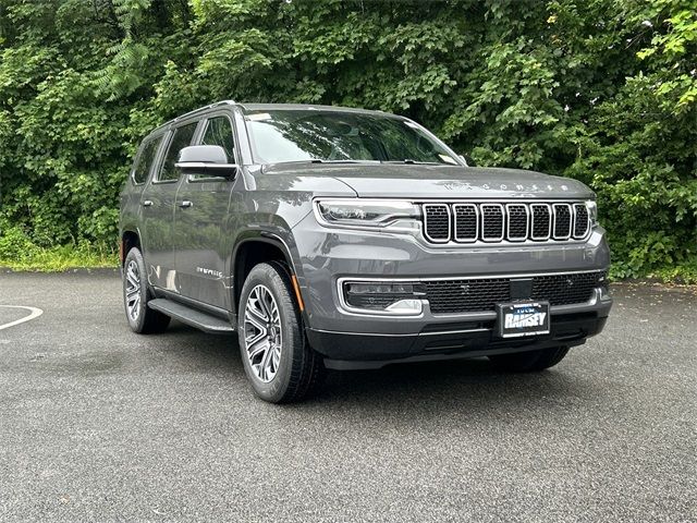 2025 Jeep Wagoneer Base