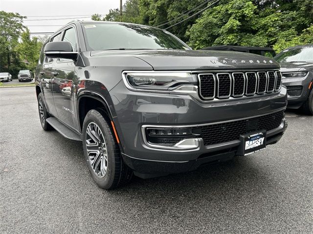 2025 Jeep Wagoneer Base