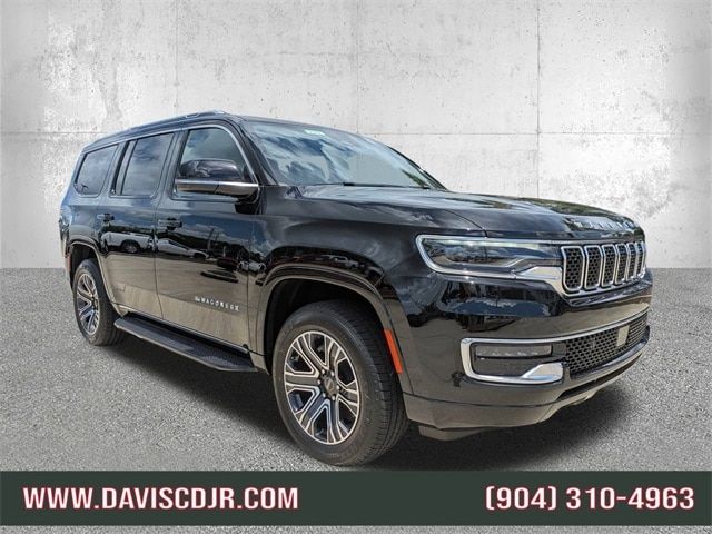 2025 Jeep Wagoneer Base