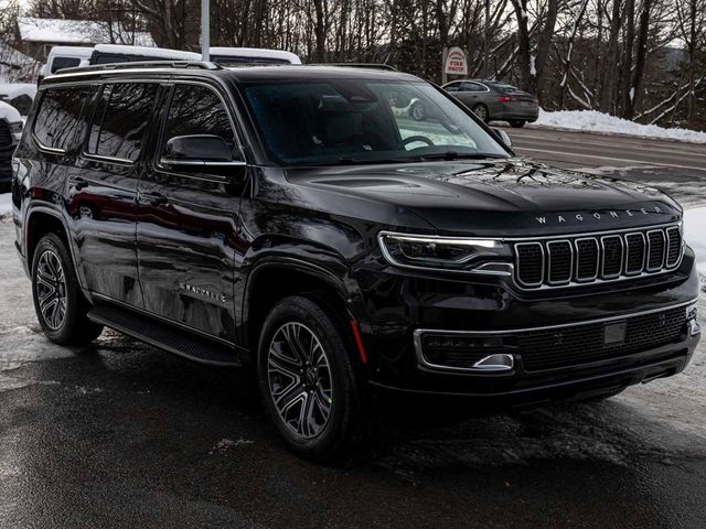 2025 Jeep Wagoneer Base