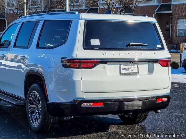 2025 Jeep Wagoneer Base