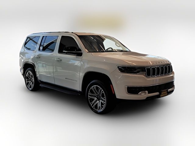 2025 Jeep Wagoneer Base