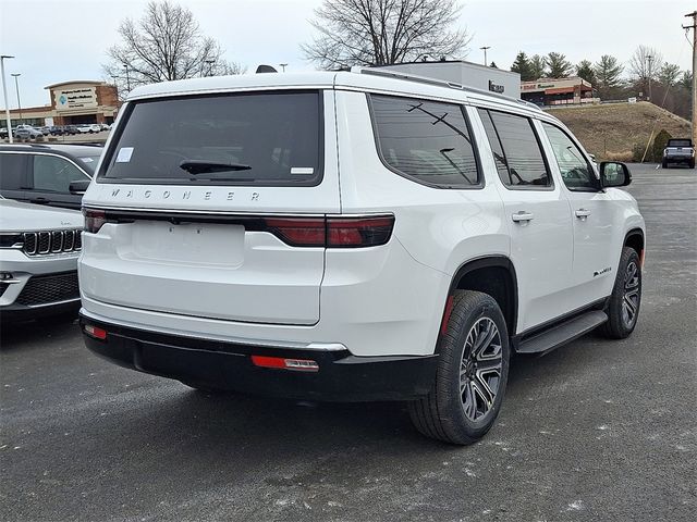2025 Jeep Wagoneer Base