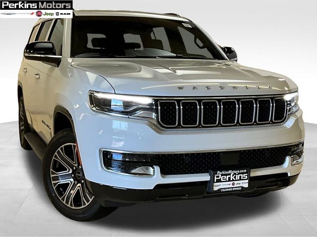 2025 Jeep Wagoneer Base