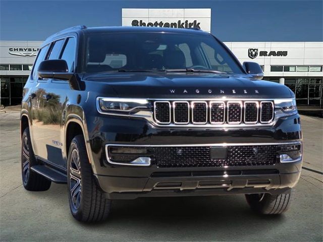 2025 Jeep Wagoneer Base