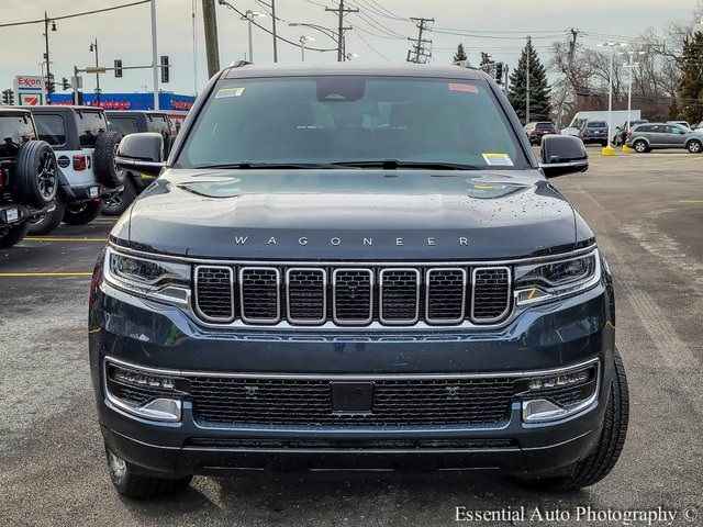 2025 Jeep Wagoneer Base