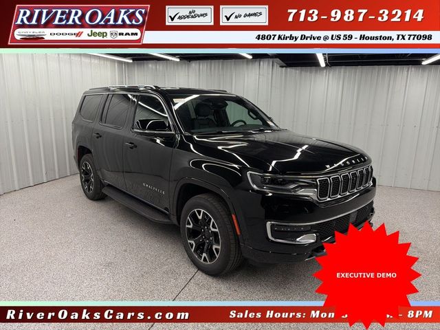 2025 Jeep Wagoneer Base