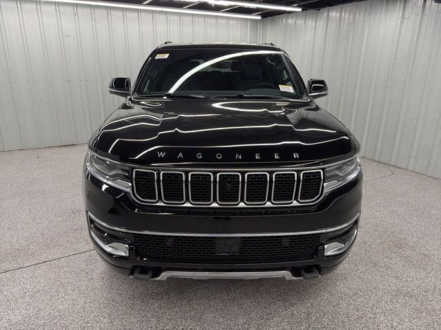 2025 Jeep Wagoneer Base