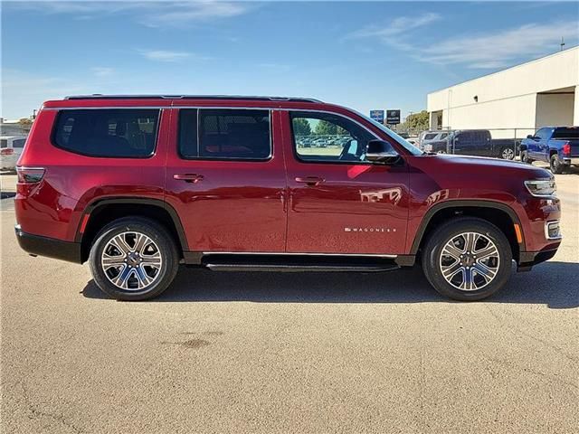 2025 Jeep Wagoneer Base