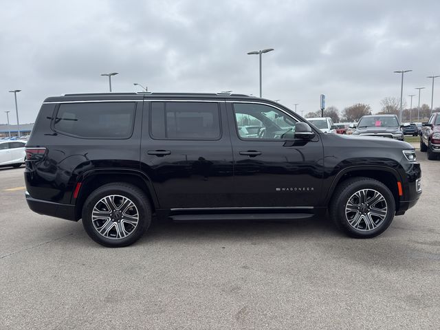 2025 Jeep Wagoneer Base