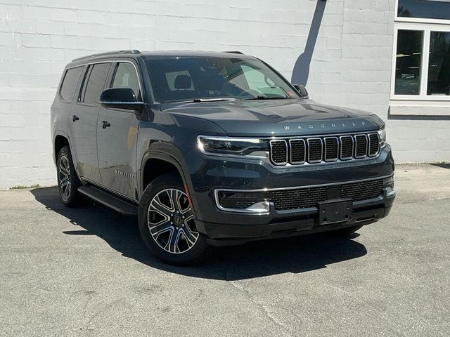 2025 Jeep Wagoneer Base