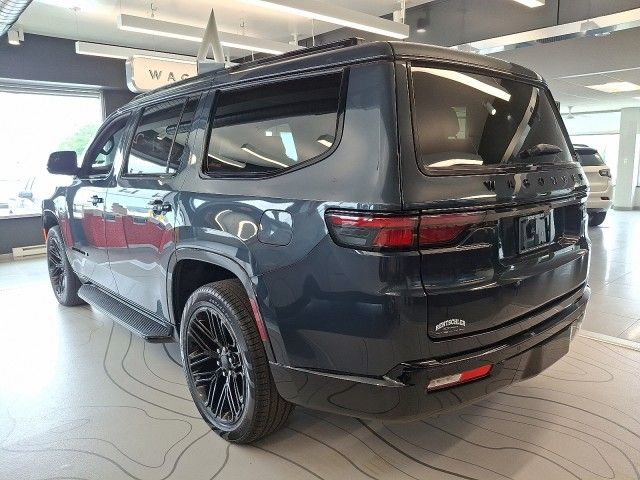 2025 Jeep Wagoneer Series II Carbide