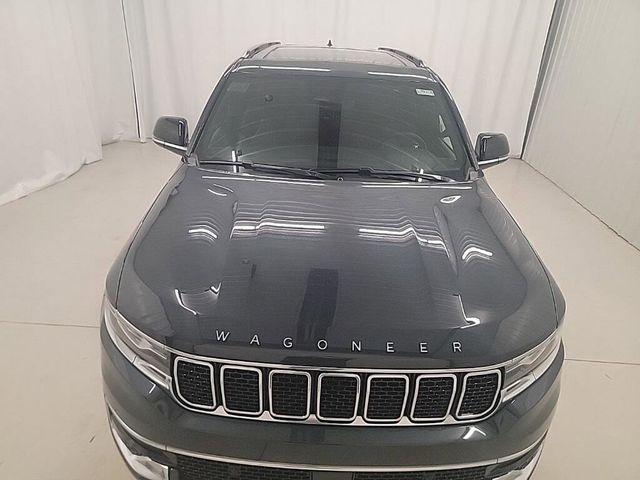 2025 Jeep Wagoneer Base