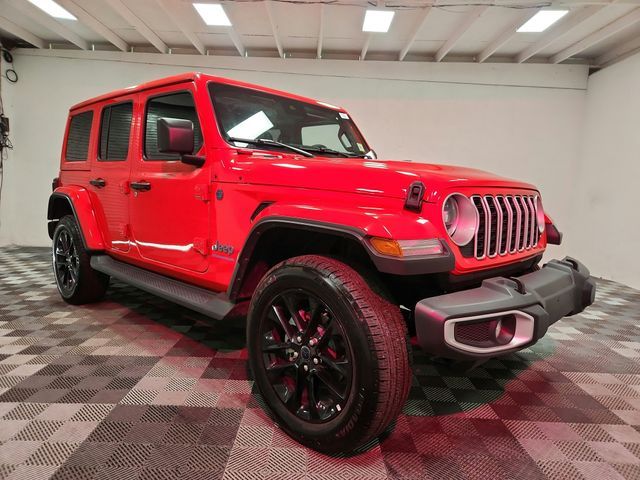 2025 Jeep Wrangler 4xe Sahara