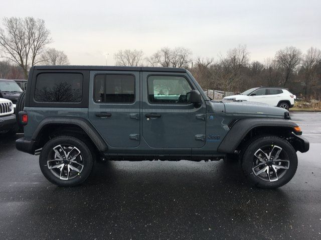 2025 Jeep Wrangler 4xe Sport S