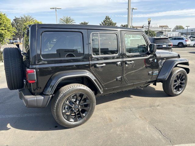 2025 Jeep Wrangler 4xe Sahara