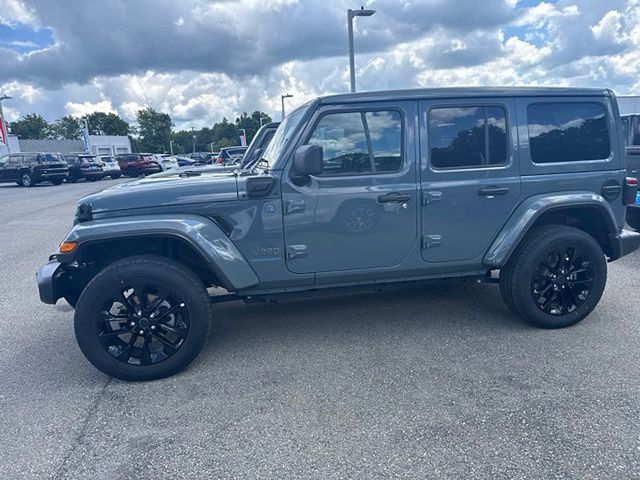 2025 Jeep Wrangler 4xe Sahara