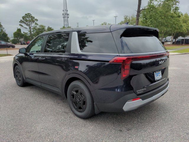 2025 Kia Carnival LXS